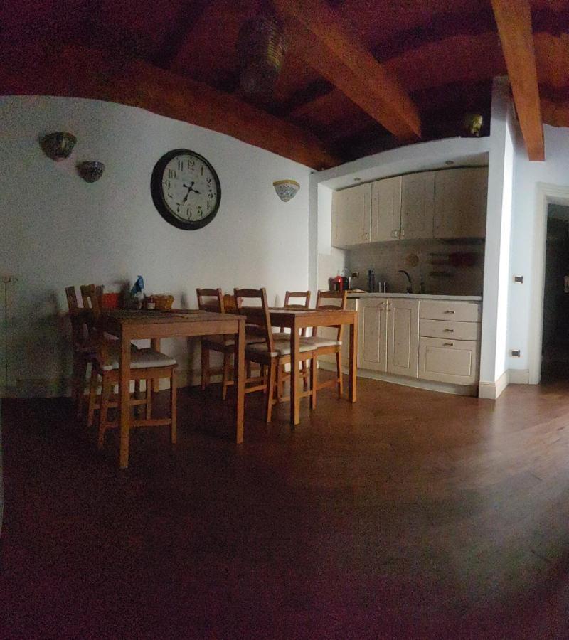 Appartamento A Centro Storico Di Catânia Exterior foto